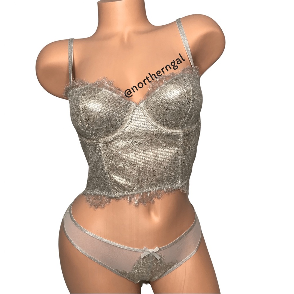 Victoria’s Secret Chantilly Lace Mini Bustier Set
